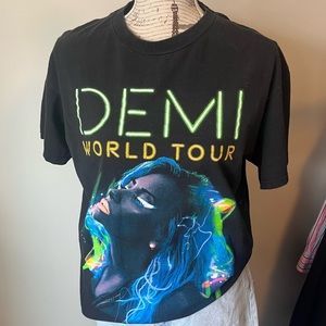 3 for $40! 2014 Demi Lovato concert tshirt